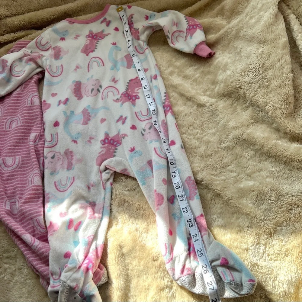 KIDS HEADQUARTERS Girl's Pink & White Dino Print Zip Up Footie Pajamas Size 18M